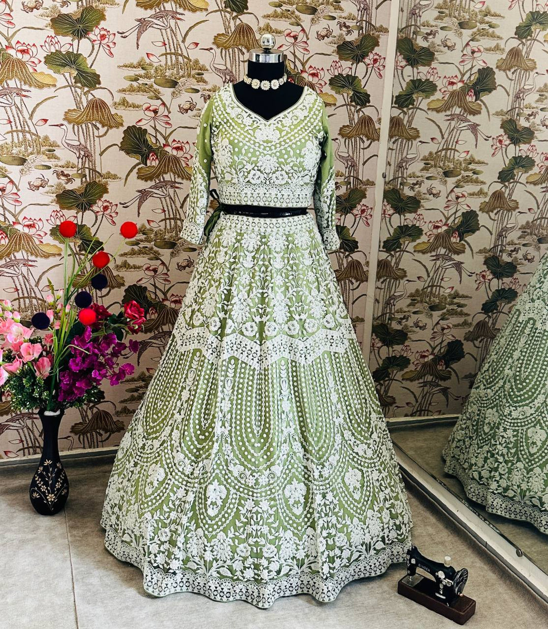 GREEN IMPORTANT HEAVY NET DESIGNER PURE BITTS PEARL DESIGN WORK LEHENGA