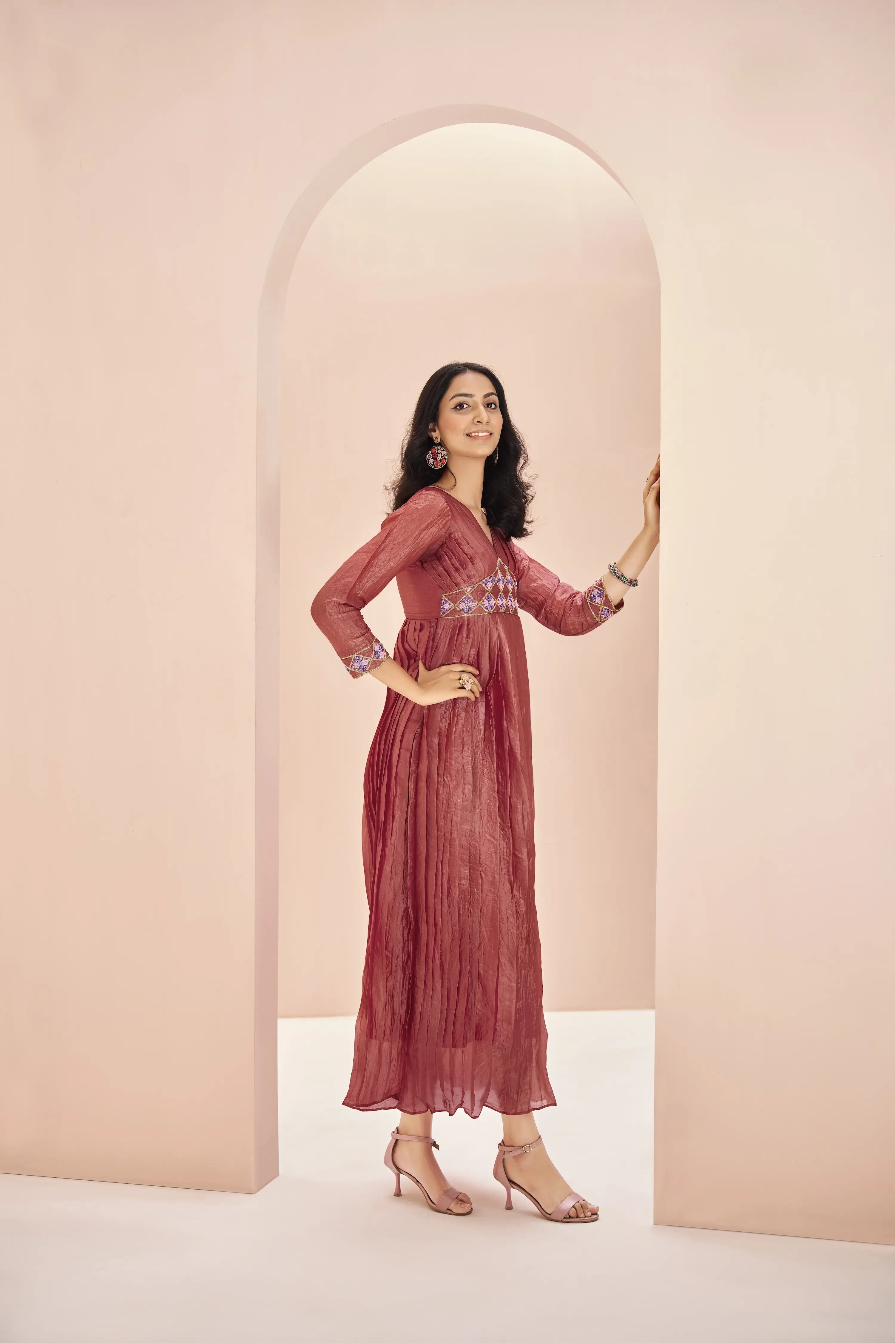 Coral Chinon Handwork Salwar Suit - qivii
