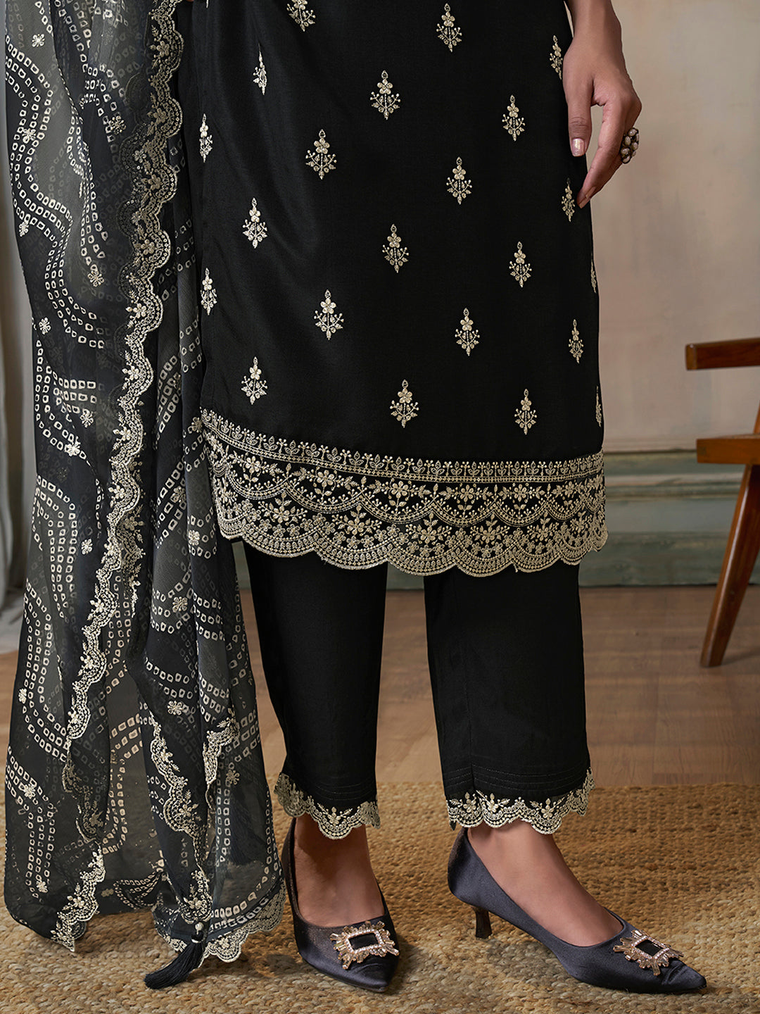 Black Cutwork Neckline Dola Silk Kurta Suit Set with Digital Print Dupatta