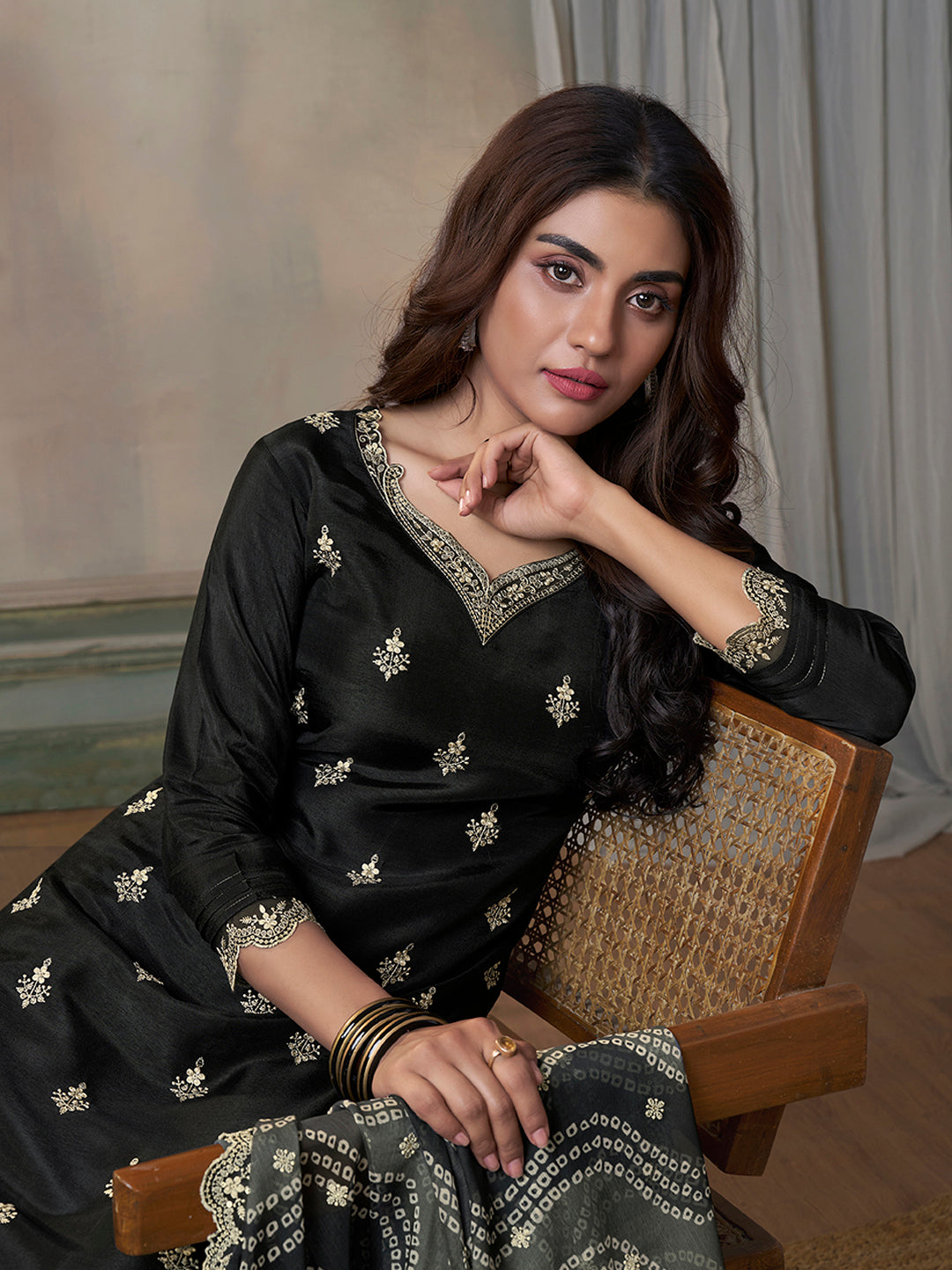 Black Cutwork Neckline Dola Silk Kurta Suit Set with Digital Print Dupatta