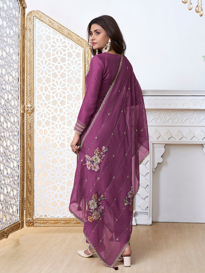 Purple Cutwork Neckline Dola Silk Kurta Suit Set with Floral Aplique Dupatta by Qivii