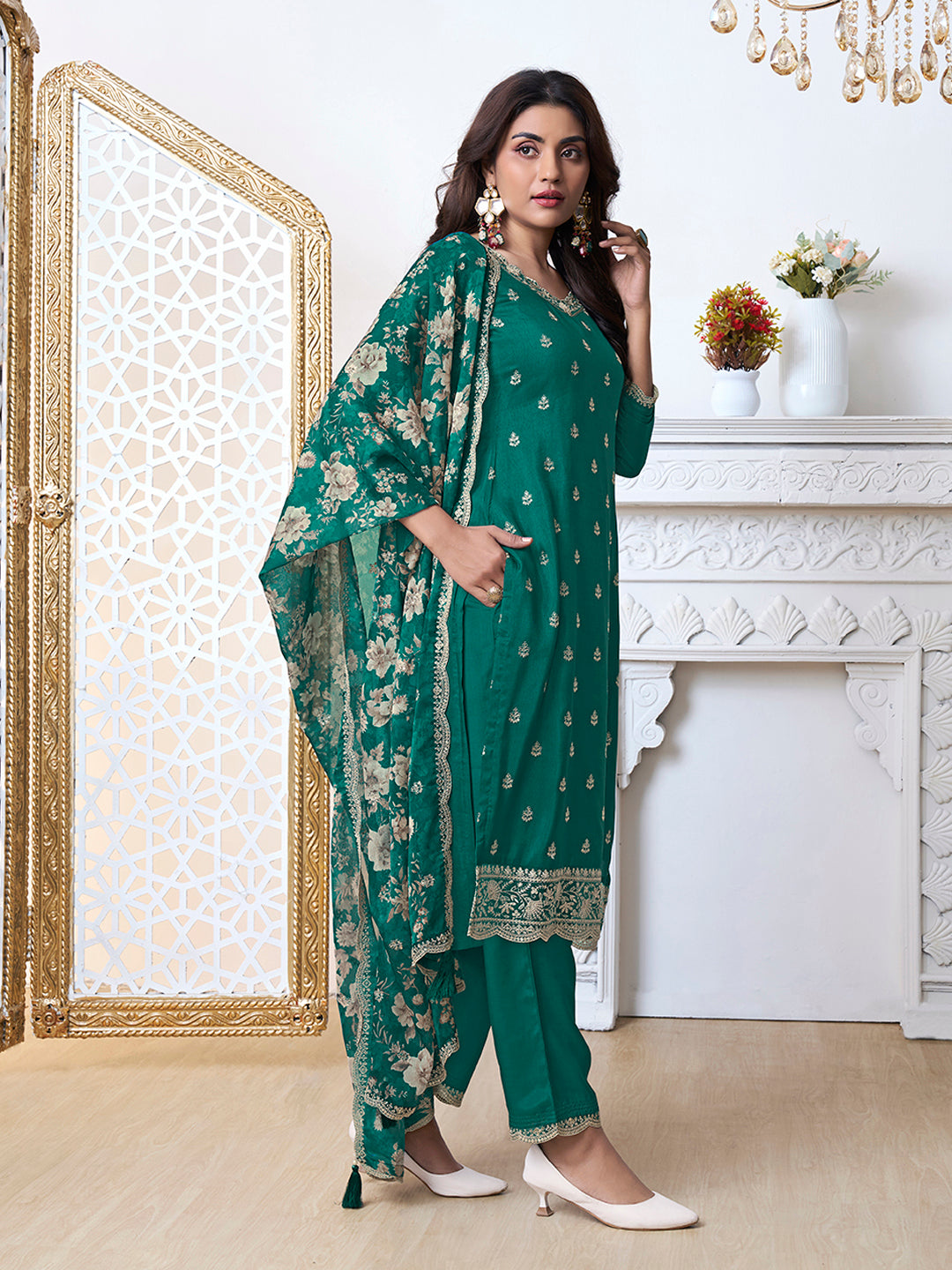 Green Cutwork Neckline Dola Silk Kurta Suit Set with floral Printed Dupatta by Qivii