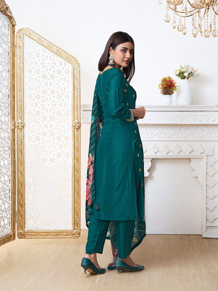 Green Dola Ethic Motifs Jacquard Kurta Suit Set. by Qivii