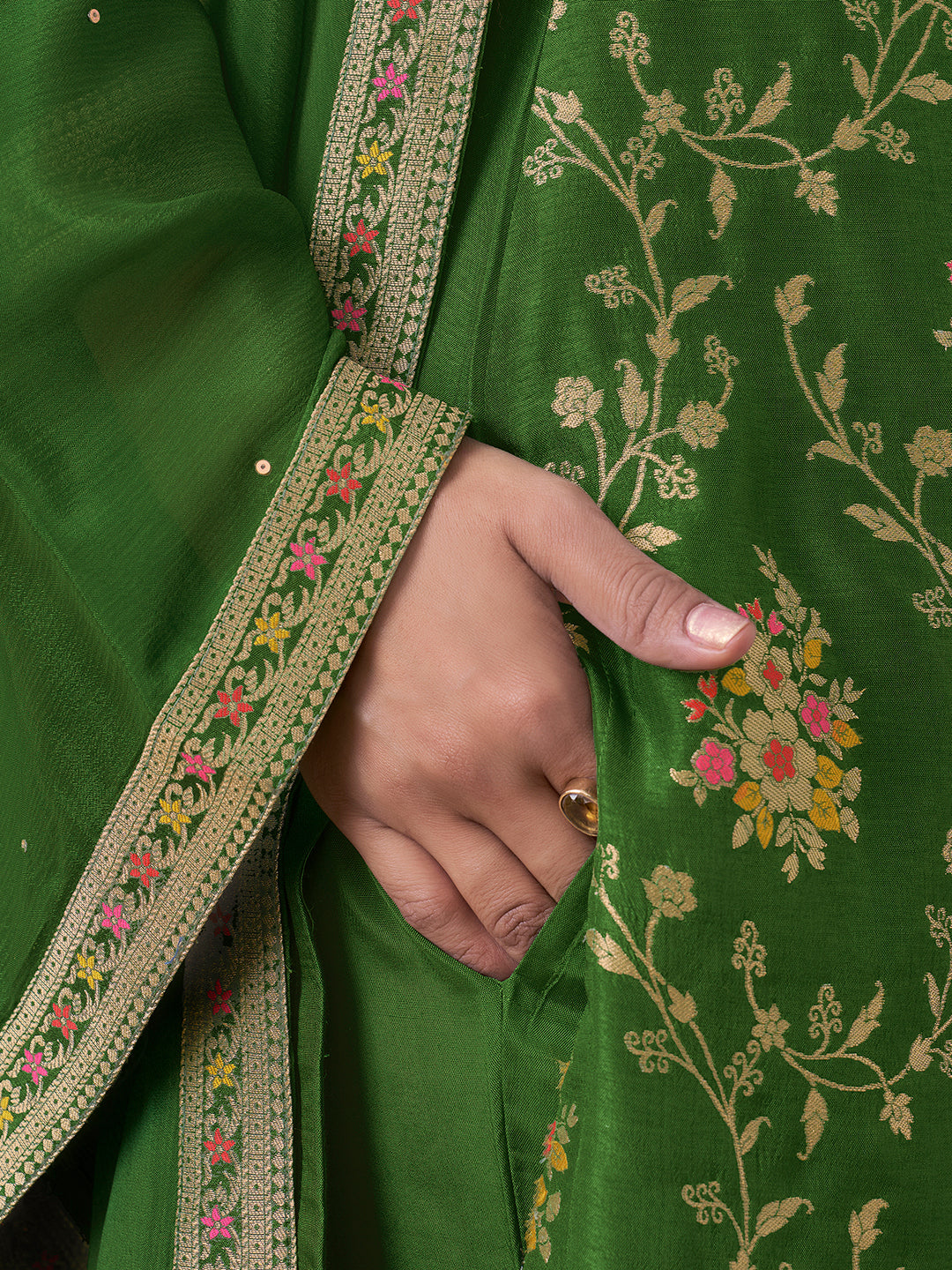 Green Meena Jacquard Kurta Suit Set by Qivii