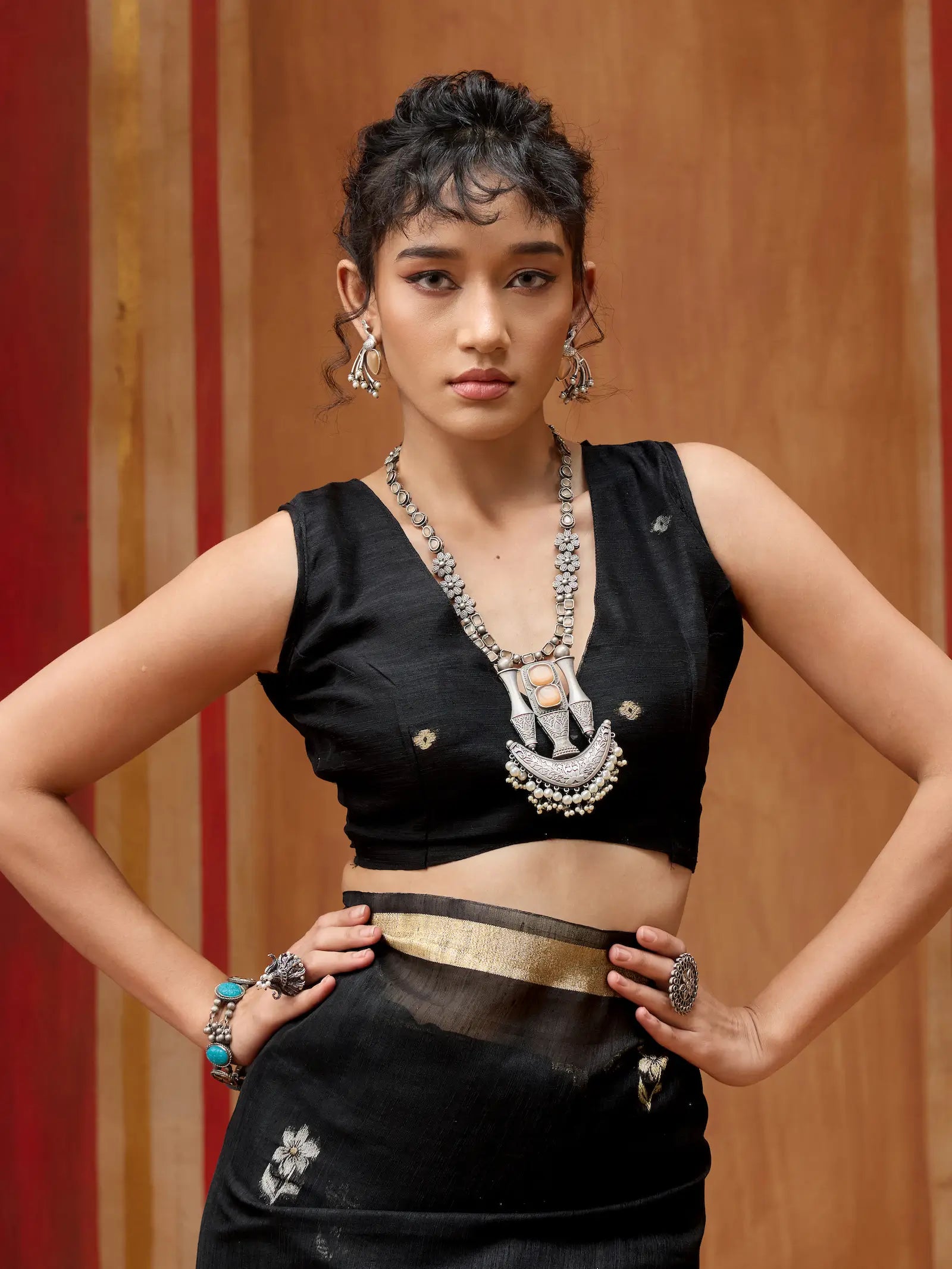 Zade Black Silk Zari Weaving Saree