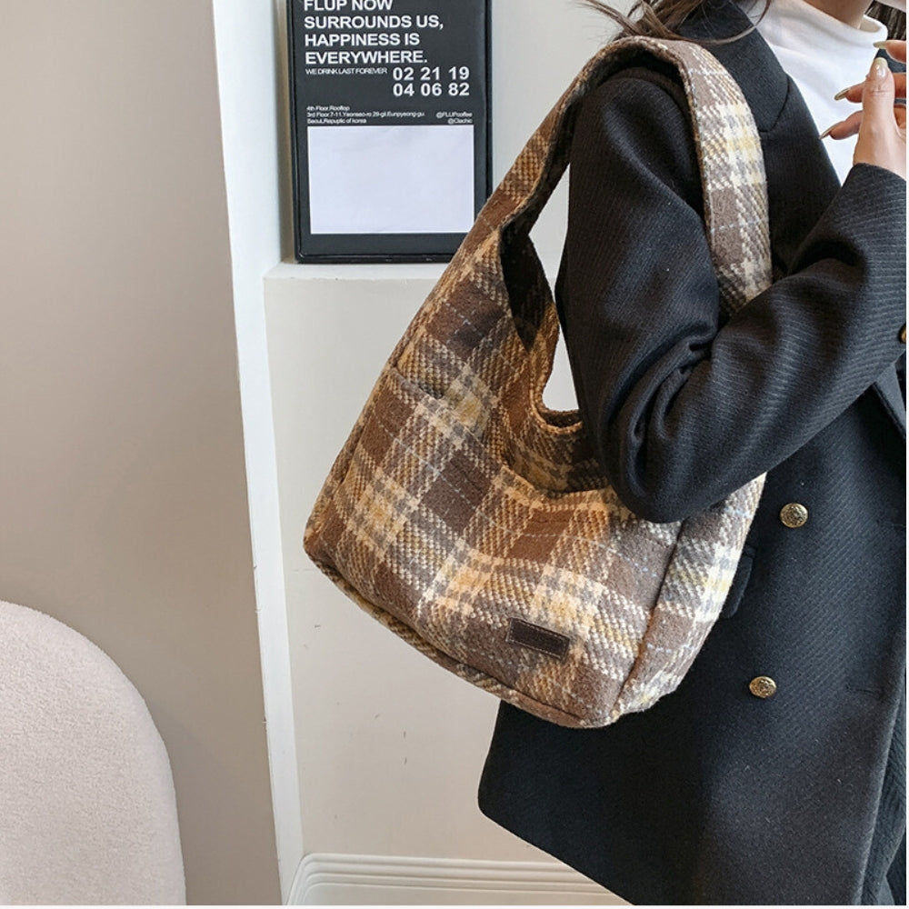 Felia | Hobo Bag  - By Qivii