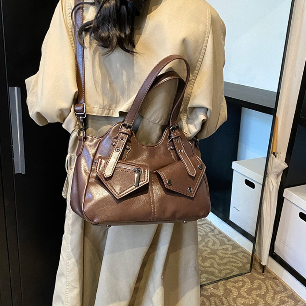 Vacca | Shoulder Bag  - By Qivii