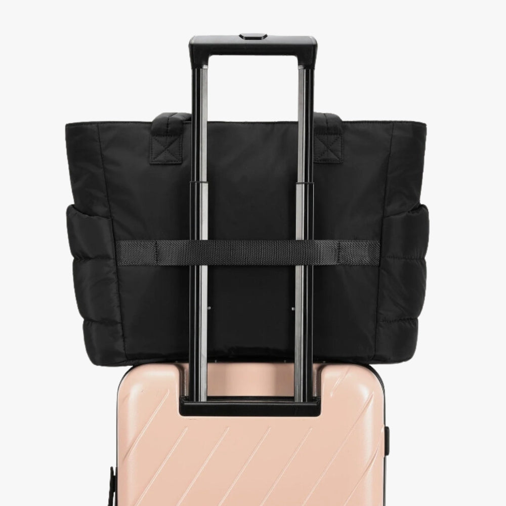Sanna | Tote Bag  - By Qivii