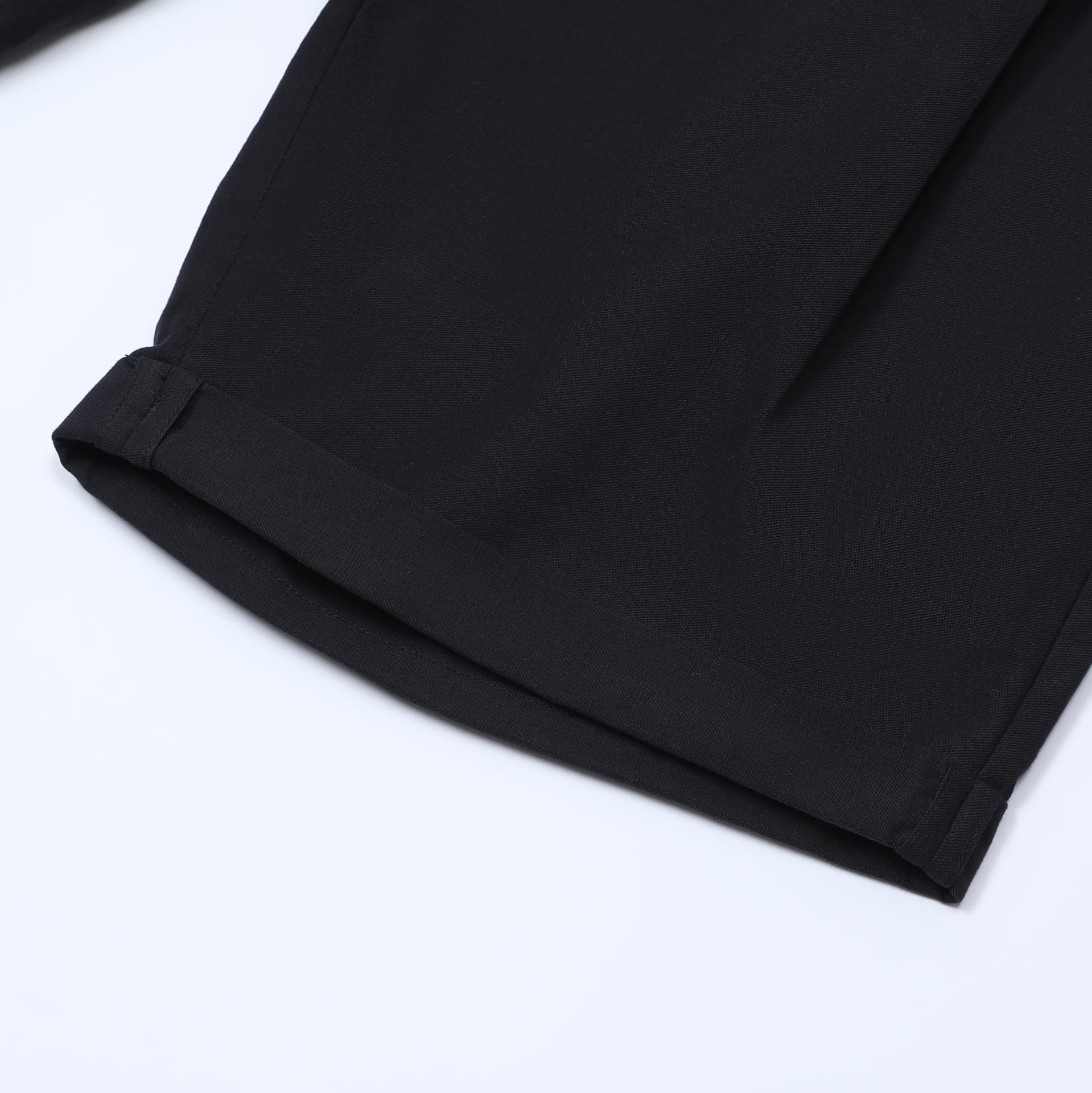 Mondello Linen Bermuda Short
