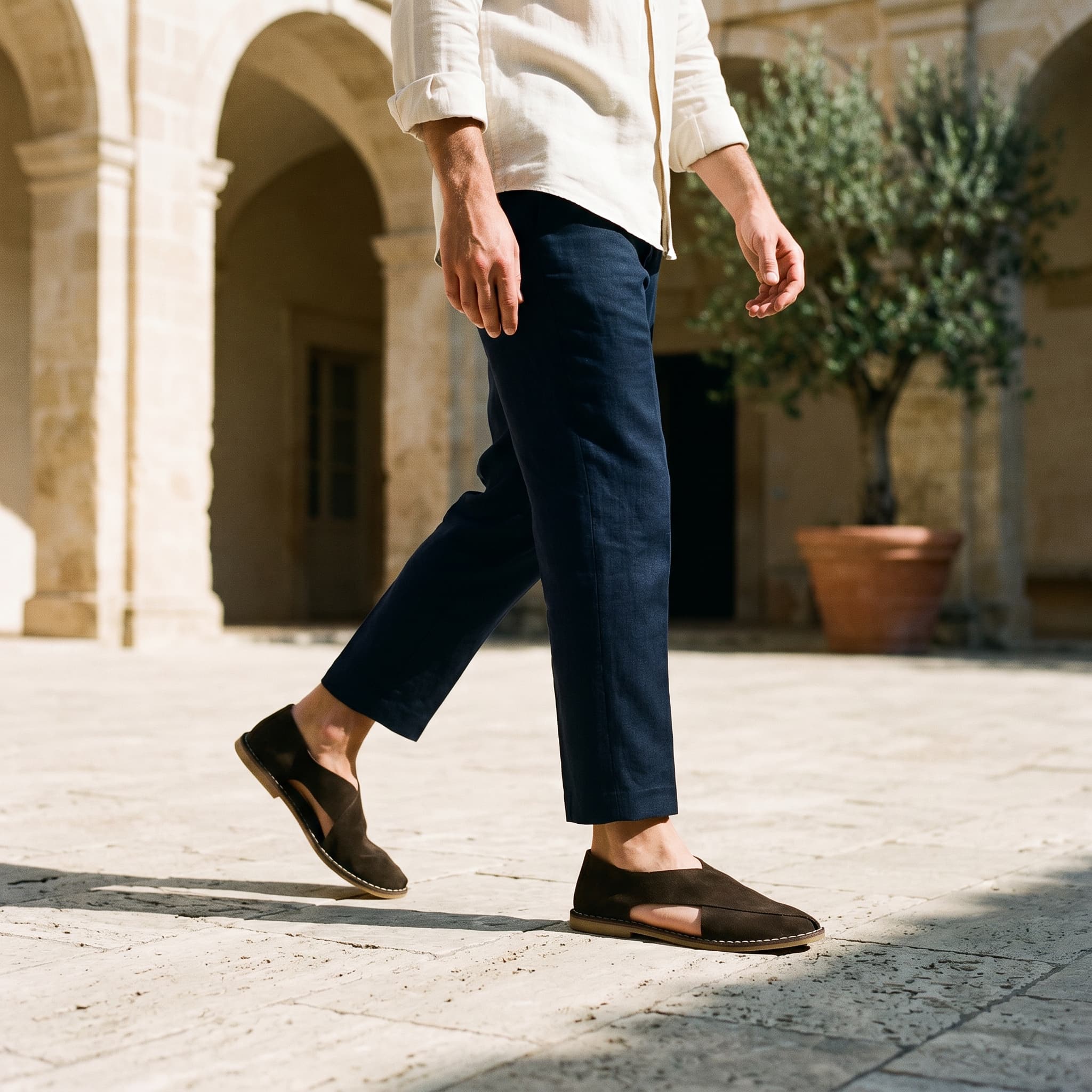 Marlowe Cross-Strap