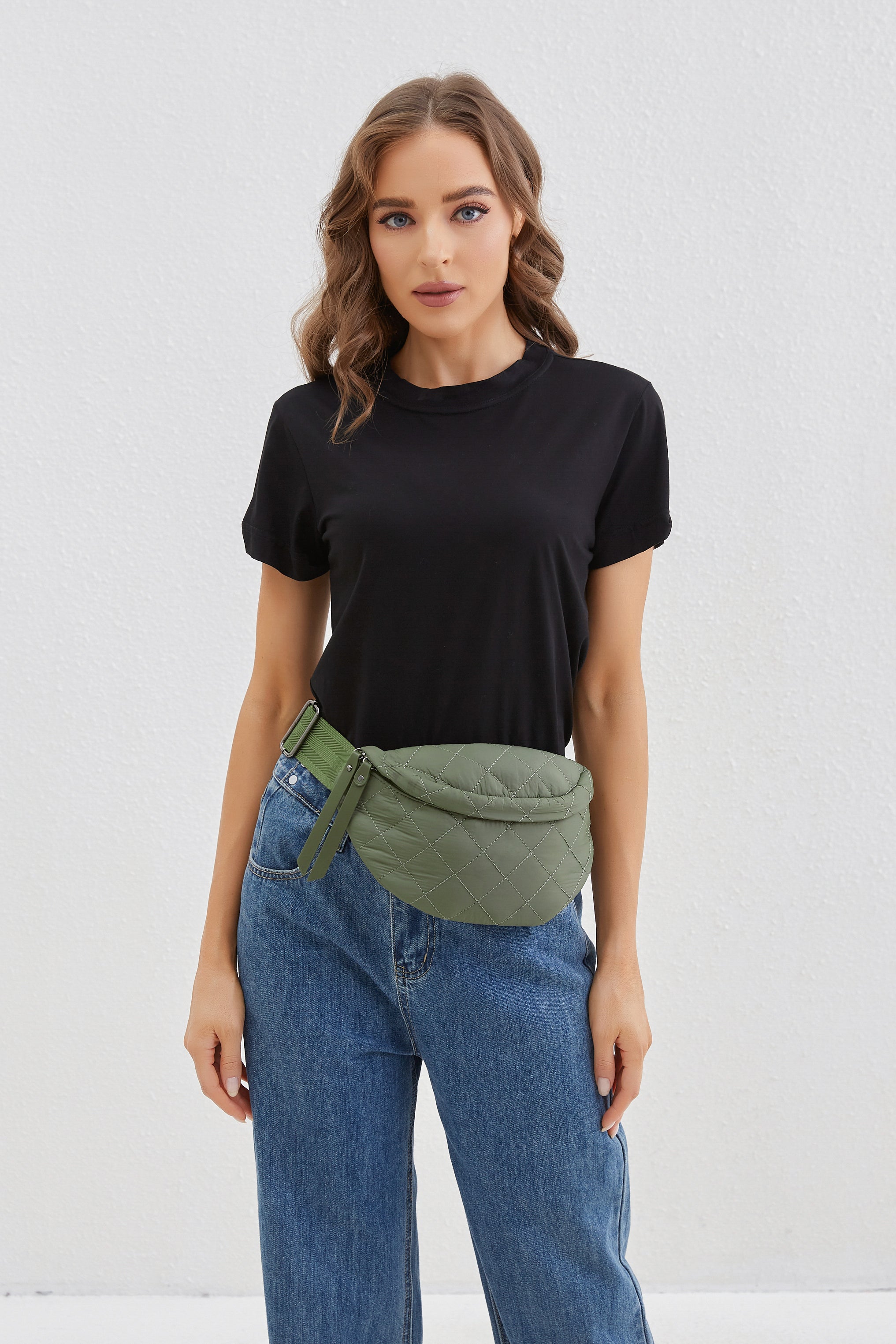 ROAMER Puffer Sling Bag