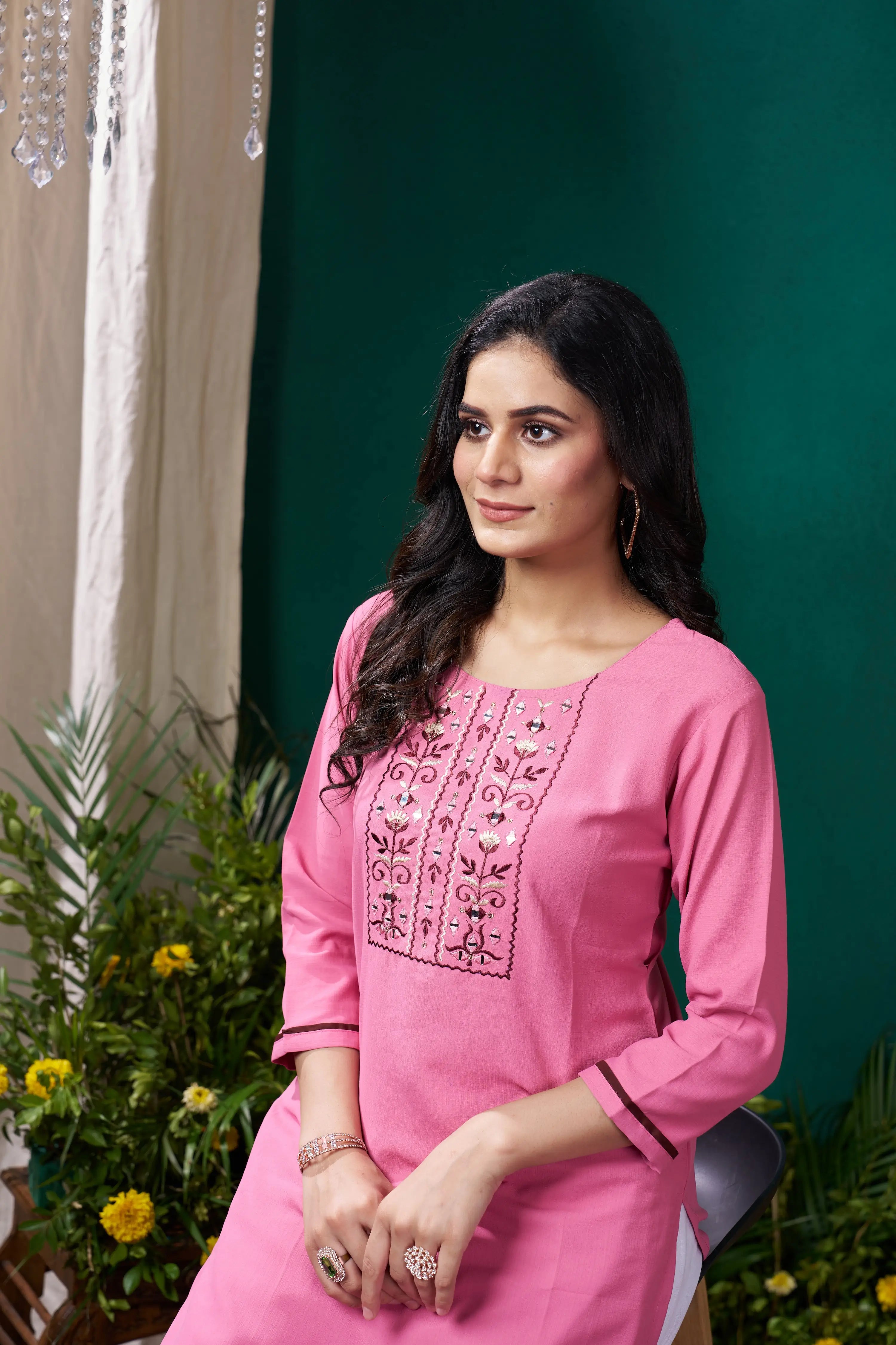 Rose Pink Handwork Kurta Set With Pocket - qivii
