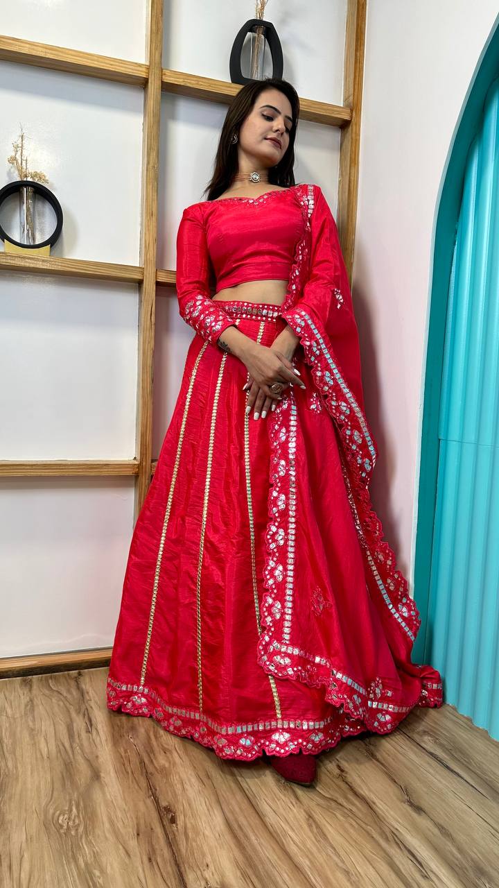 Hot Pink Two tone slub silk lehnga with foil paper work Can can attach