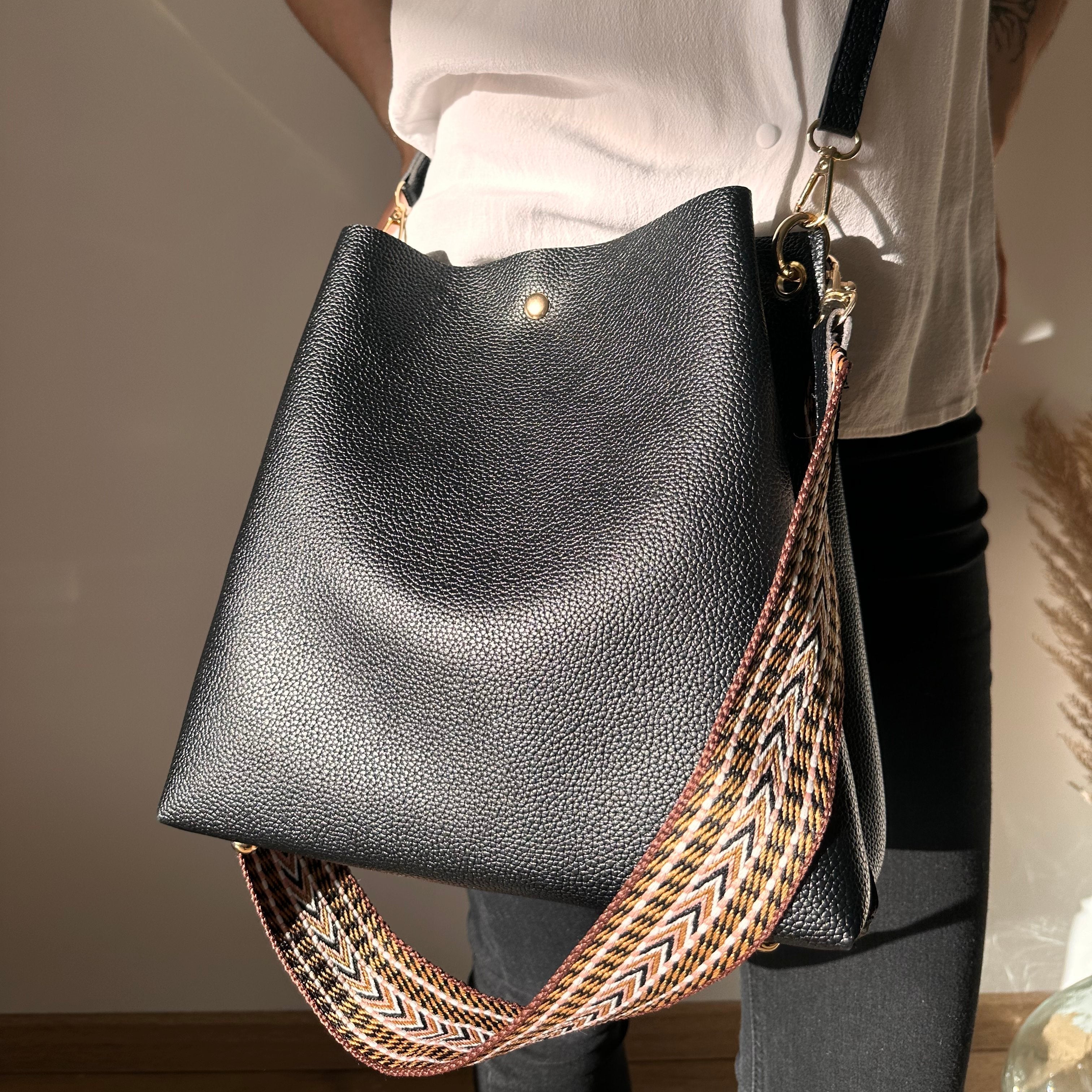 Montelise | Crossbody Bucket Bag  - By Qivii