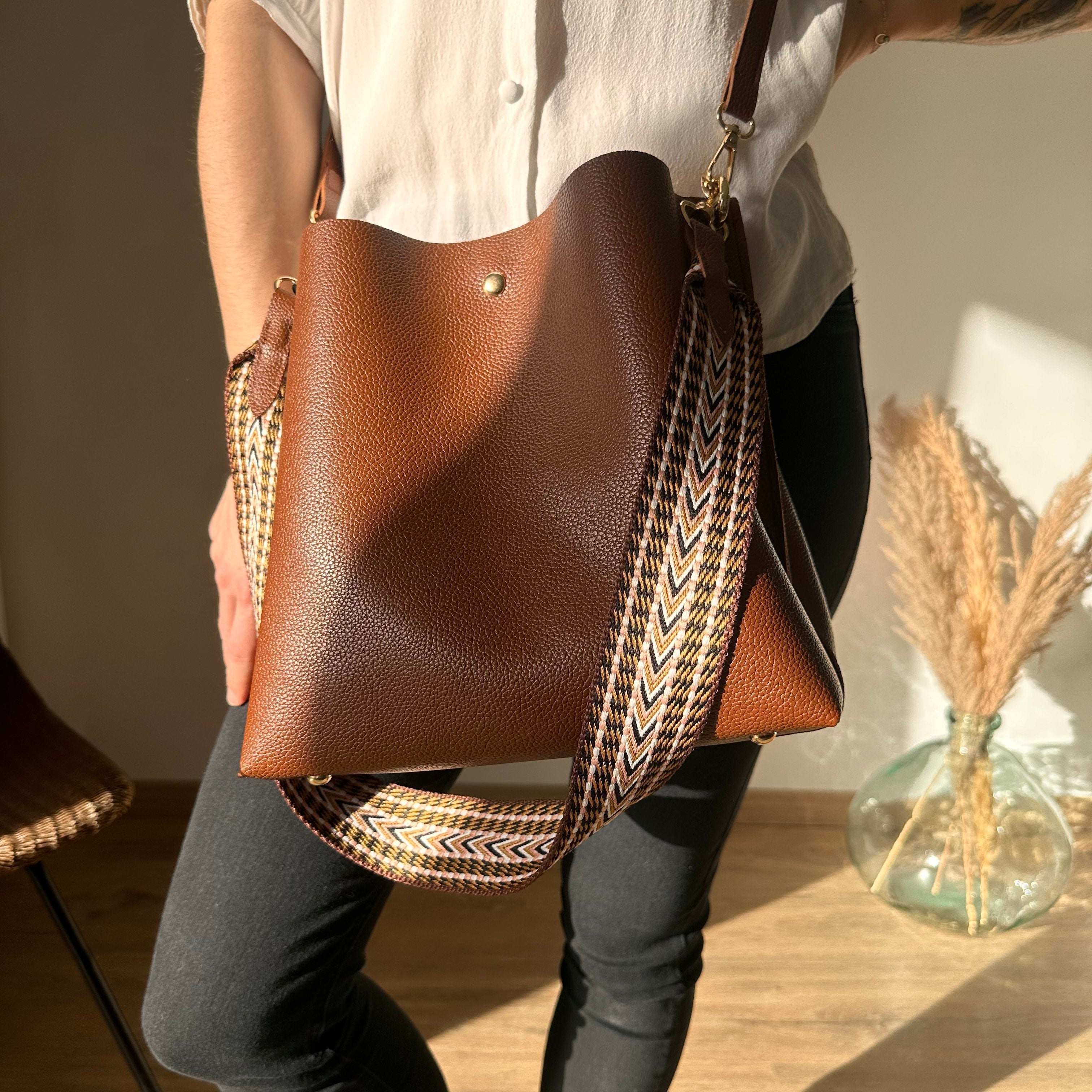Montelise | Crossbody Bucket Bag  - By Qivii