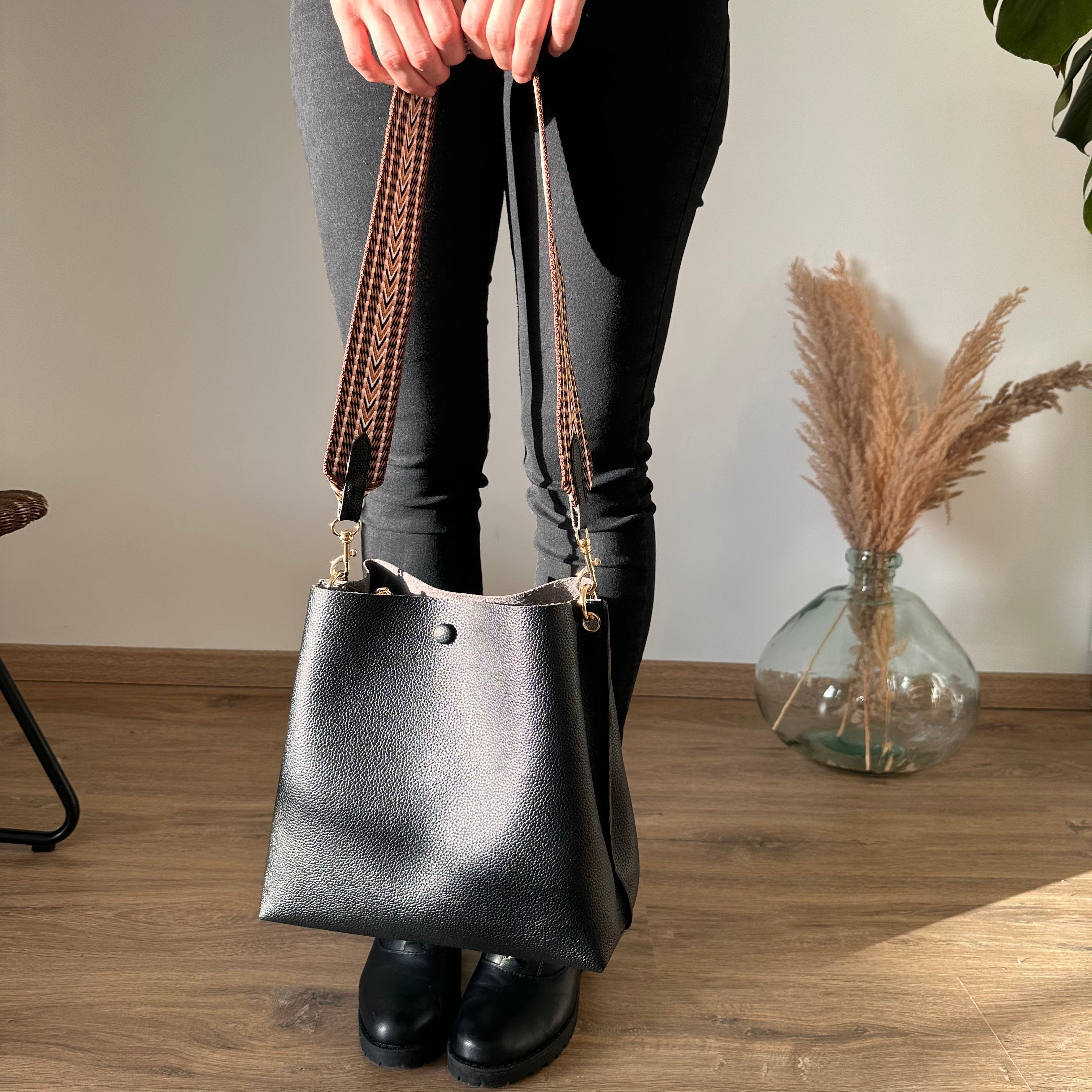 Montelise | Crossbody Bucket Bag  - By Qivii