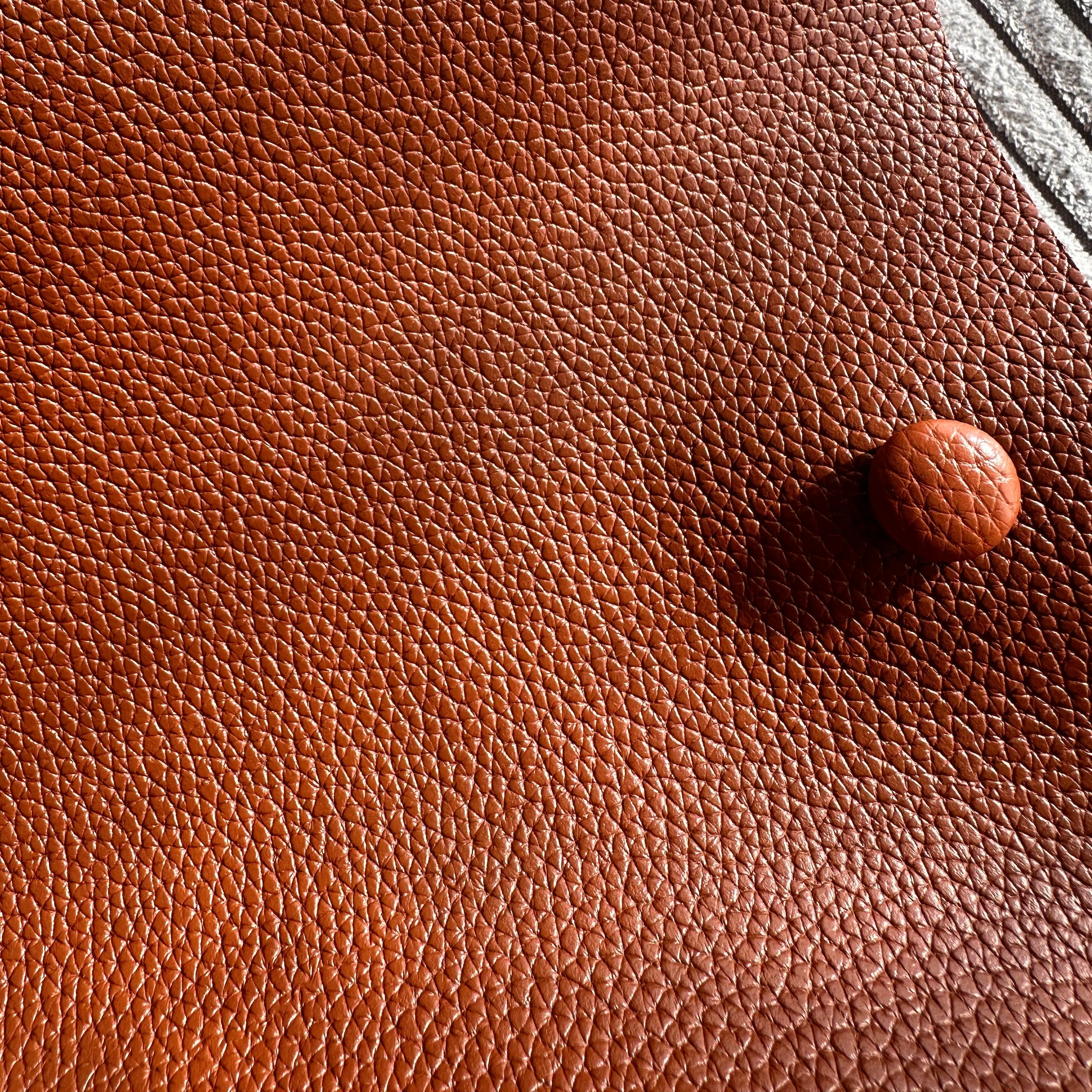 Montelise | Crossbody Bucket Bag  - By Qivii