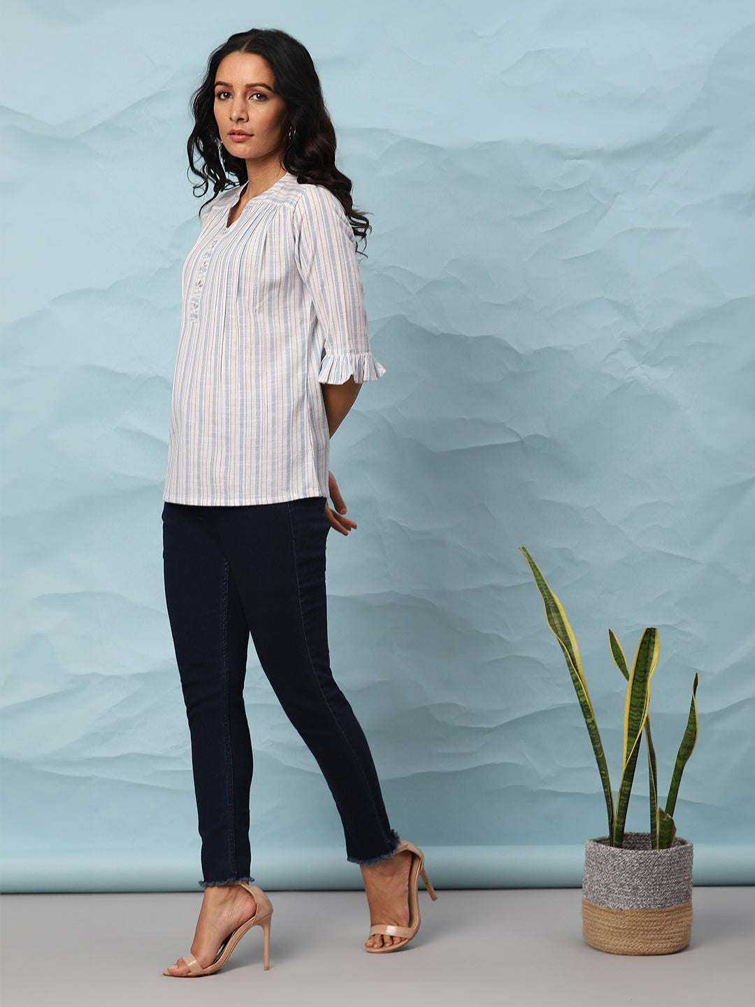 White Cotton Slub Striped Straight Top  - By Janasya