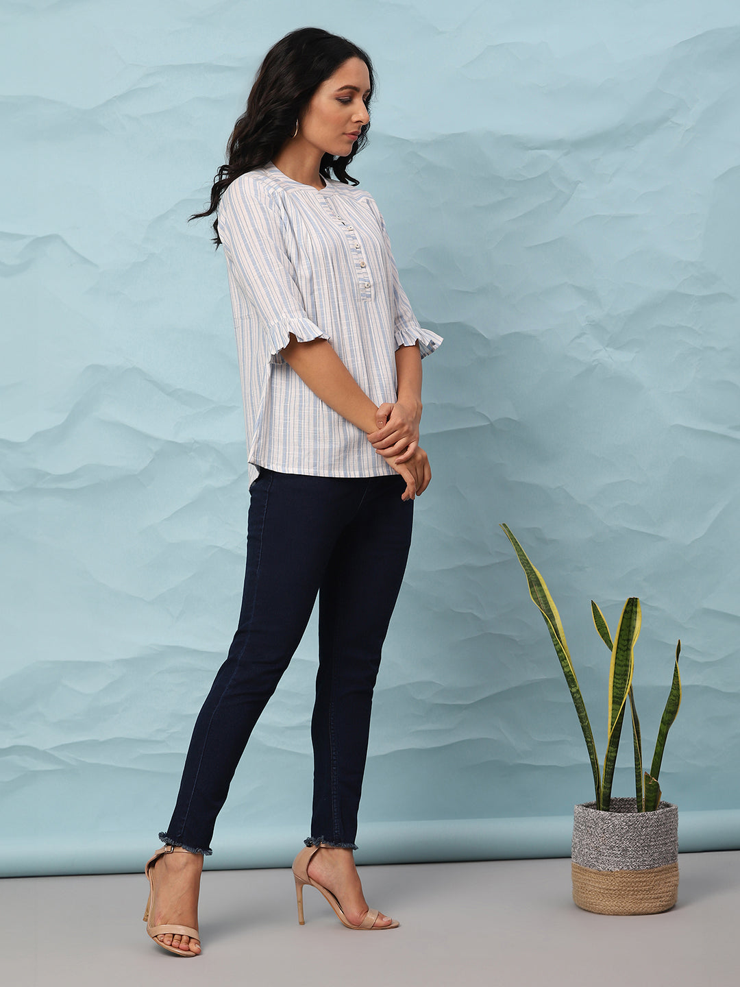 White Cotton Slub Striped Straight Top  - By Janasya