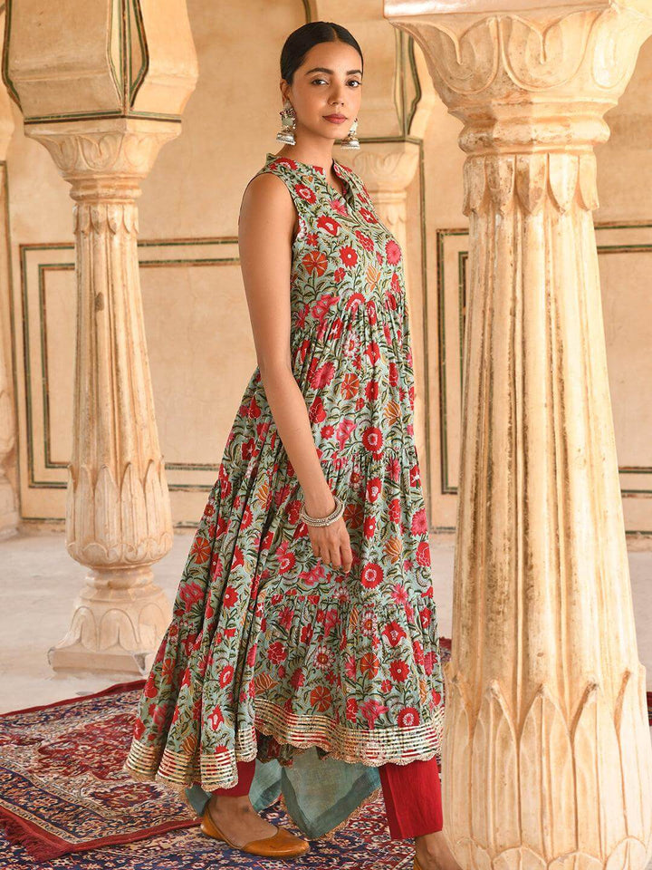 Sage Green Cotton Floral Block Print Kurta Pant Set  - By Janasya