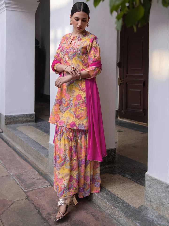 Multicolor Georgette Floral Yoke Embroidery Panelled Kurta Set  - By Janasya