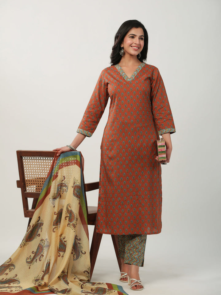 Brown Cotton Floral Straight Kurta Pant Set  - By Janasya