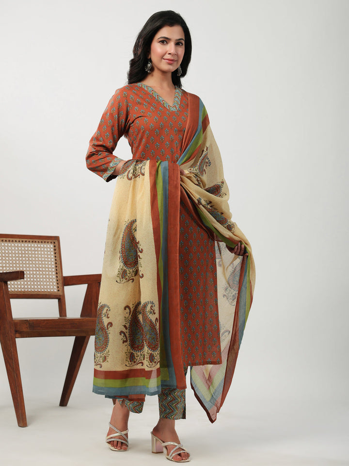 Brown Cotton Floral Straight Kurta Pant Set  - By Janasya