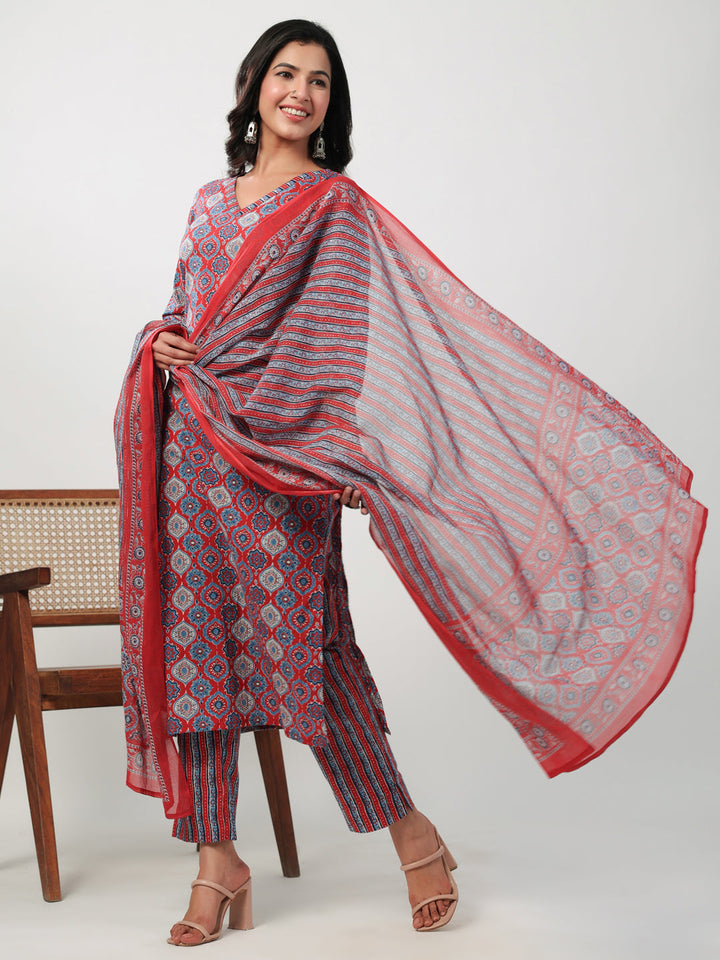 Red Cotton Ethnic Motifs Straight Kurta Set  - By Janasya