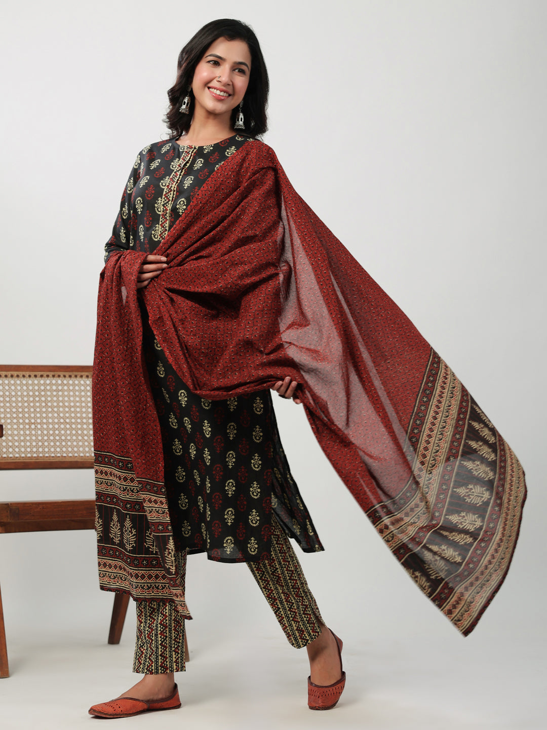 Black Cotton Ethnic Motifs Kurta Set  - By Janasya