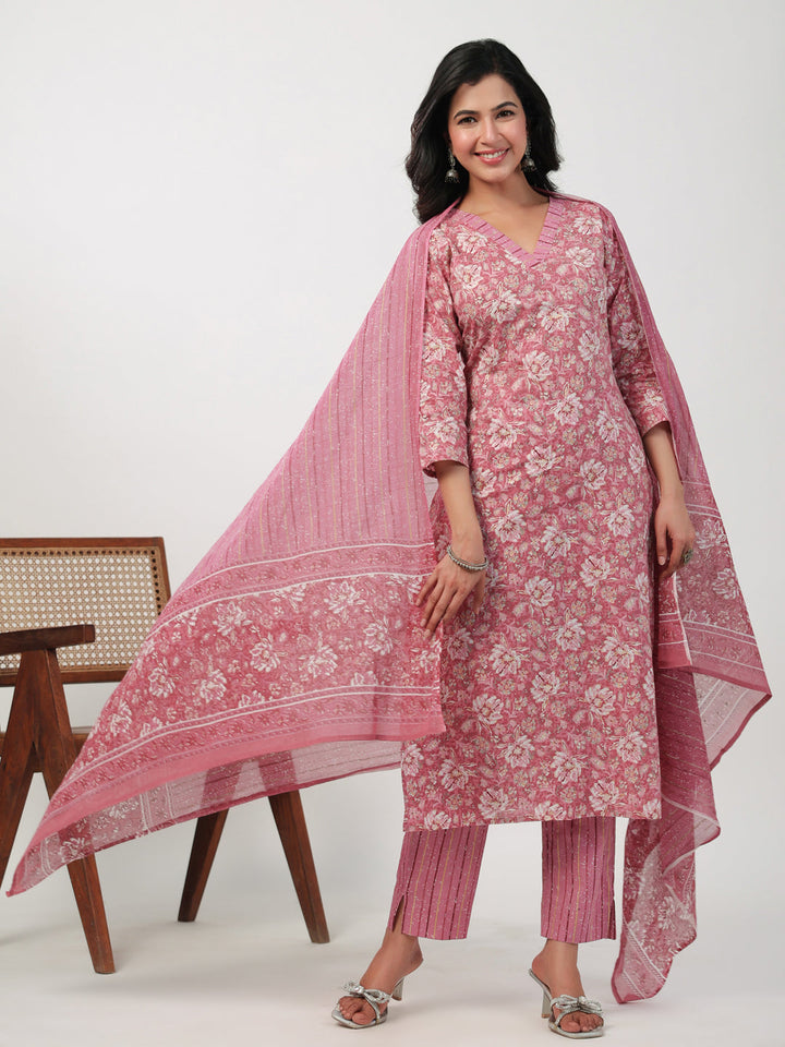 Pink Cotton Floral Straight Kurta Set  - By Janasya