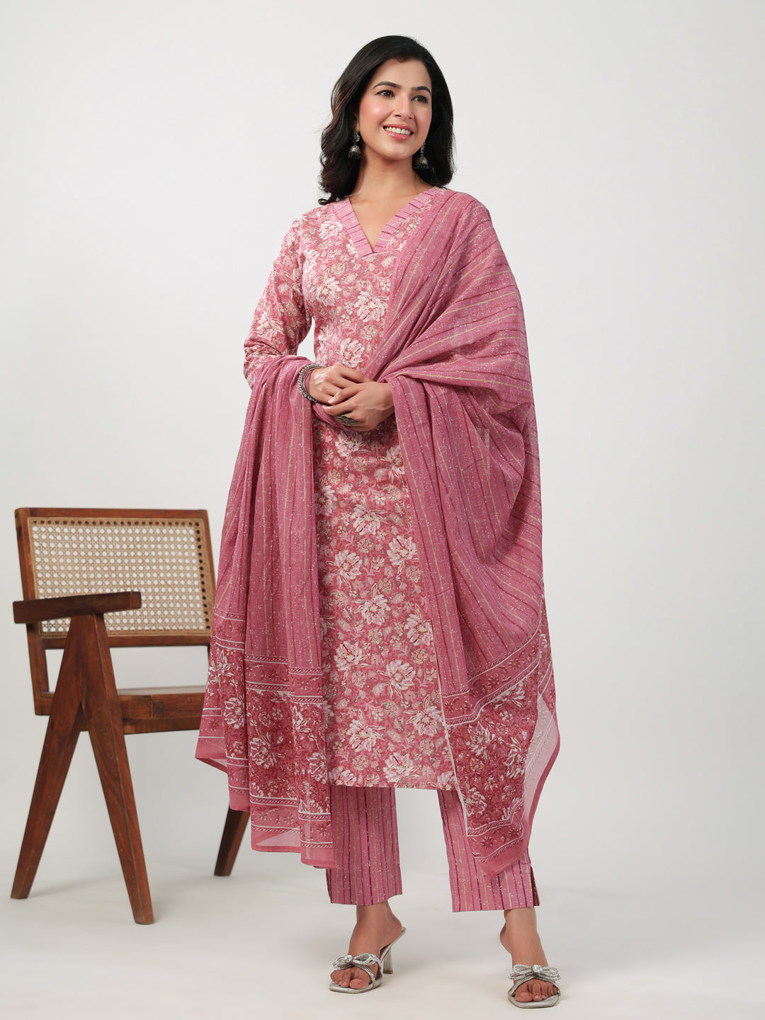 Pink Cotton Floral Straight Kurta Set  - By Janasya