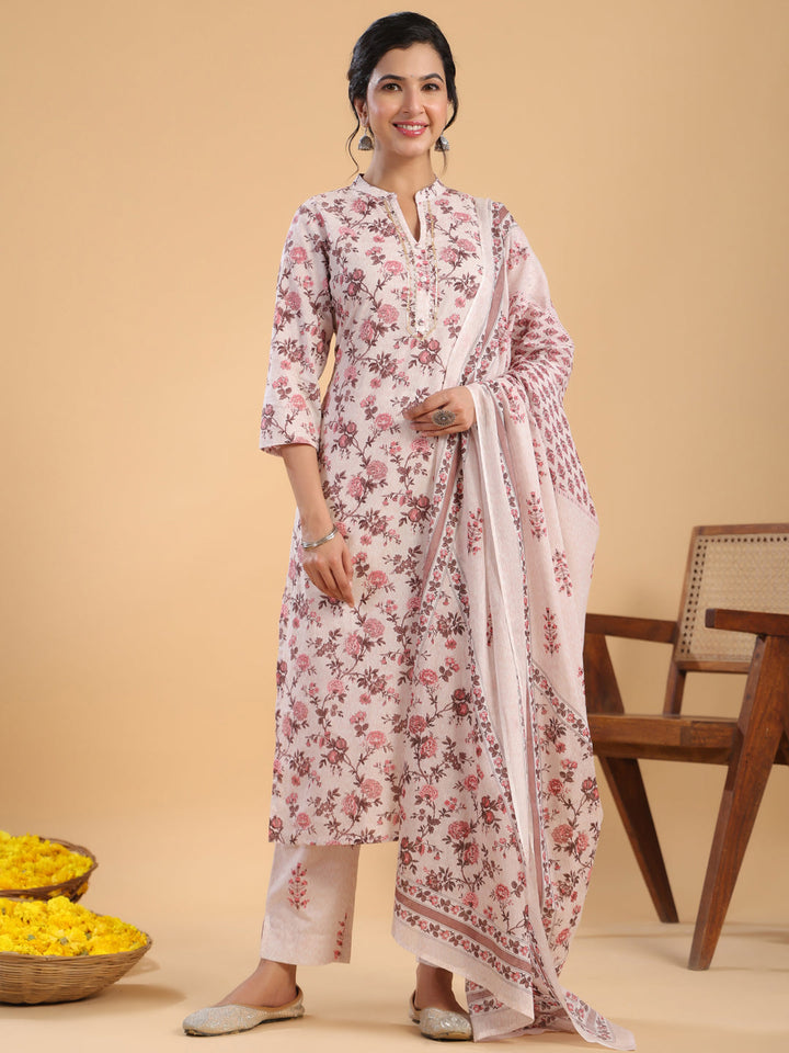 Peach Cotton Floral Regular Kurta Set  - By Janasya