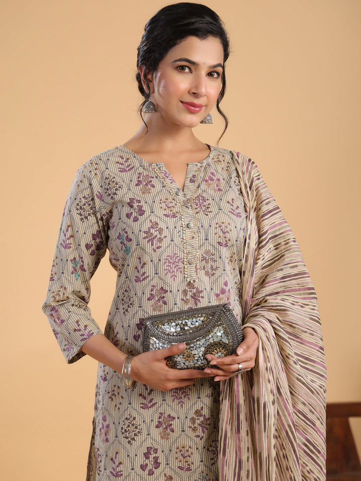 Cream Cotton Floral Regular Kurta Set  - By Janasya