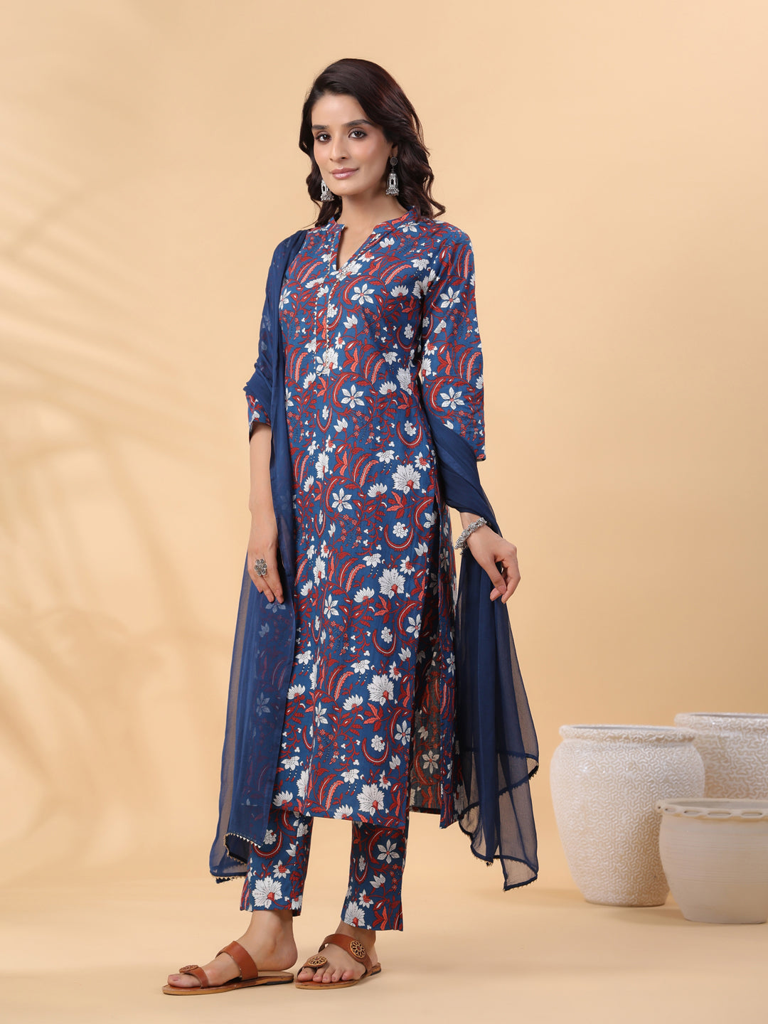 Navy Blue Cotton Floral Regular Kurta Set  - By Janasya