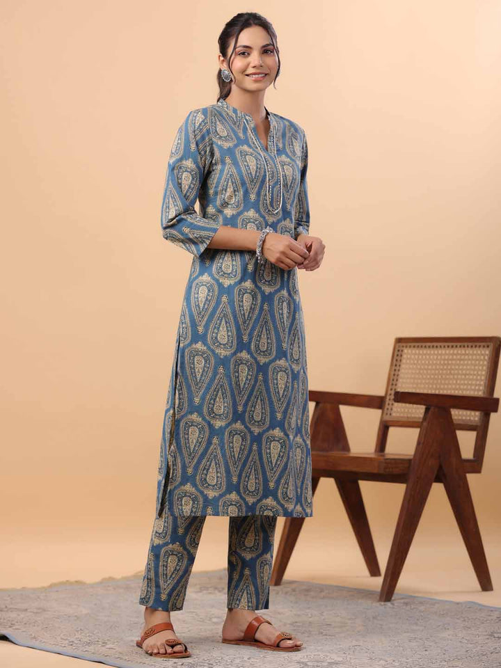 Blue Cotton Ethnic Motifs Regular Kurta Set  - By Janasya