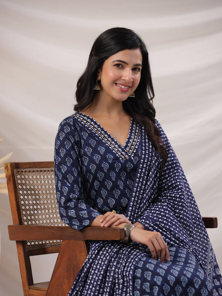 Navy Blue Cotton Ethnic Motifs Regular Kurta Set  - By Janasya