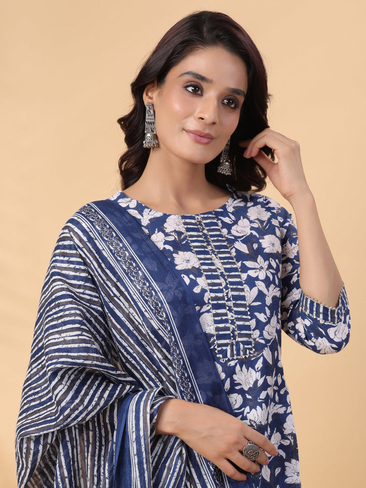 Blue Cotton Floral Printed Straight Kurta Set  - By Janasya