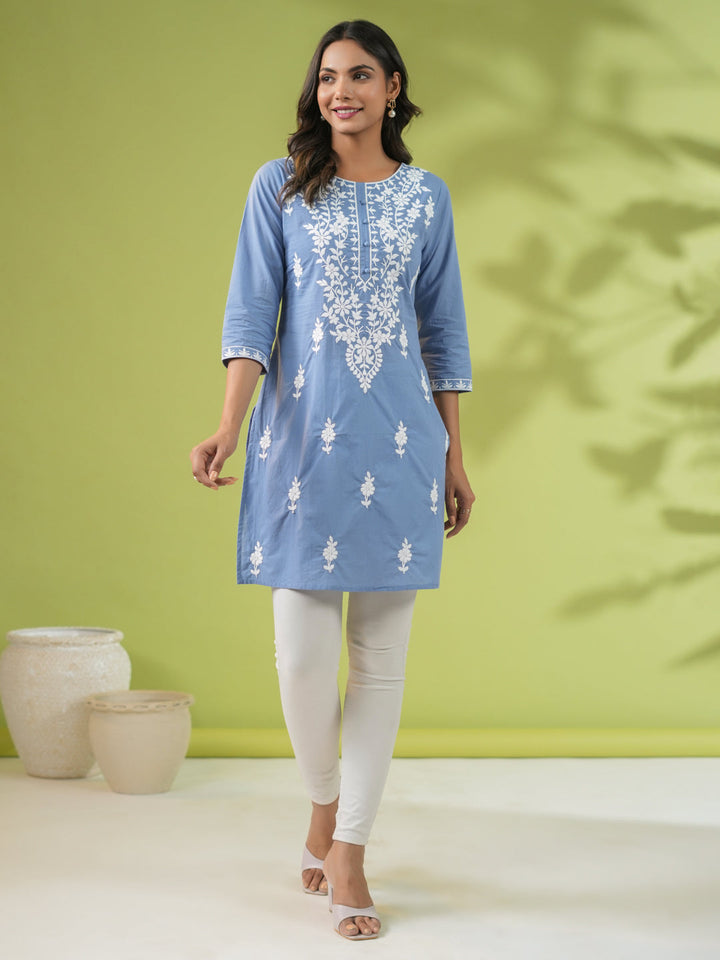 Blue Cotton Embroidered Regular Tunic  - By Janasya