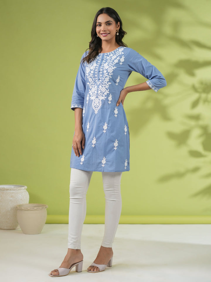 Blue Cotton Embroidered Regular Tunic  - By Janasya