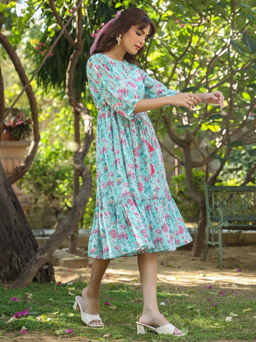 Turquoise Georgette Floral Printed Tiered Dress - qivii