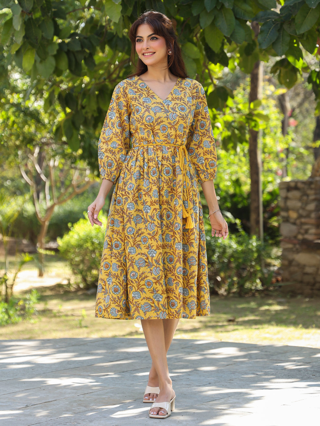 Yellow Pure Cotton Floral Printed A-line Dress - qivii