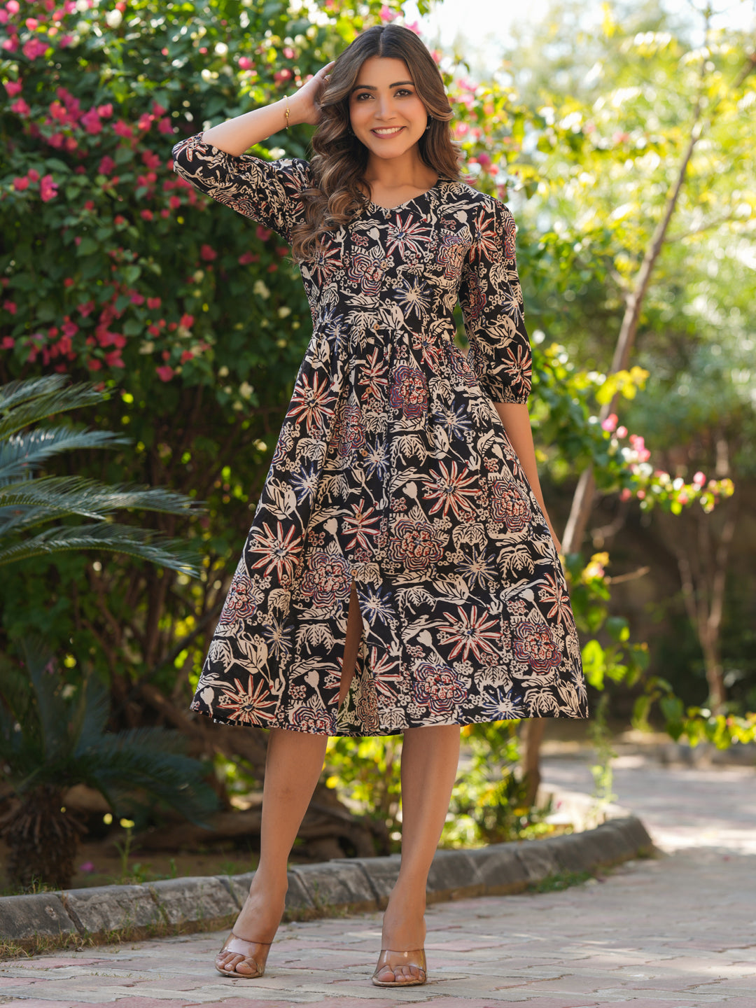 Black Pure Cotton Floral Printed A-line Dress - qivii