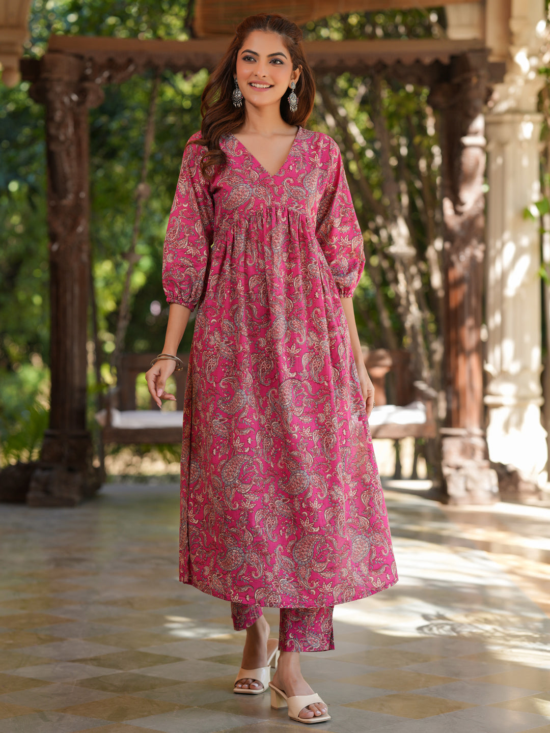 Pink Pure Cotton Floral Printed A-Line Kurta Pant Set - qivii