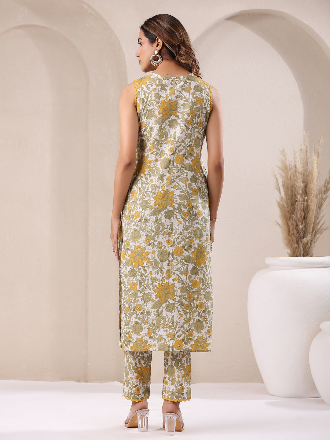 White Pure Cotton Floral Printed Straight Kurta Set - qivii