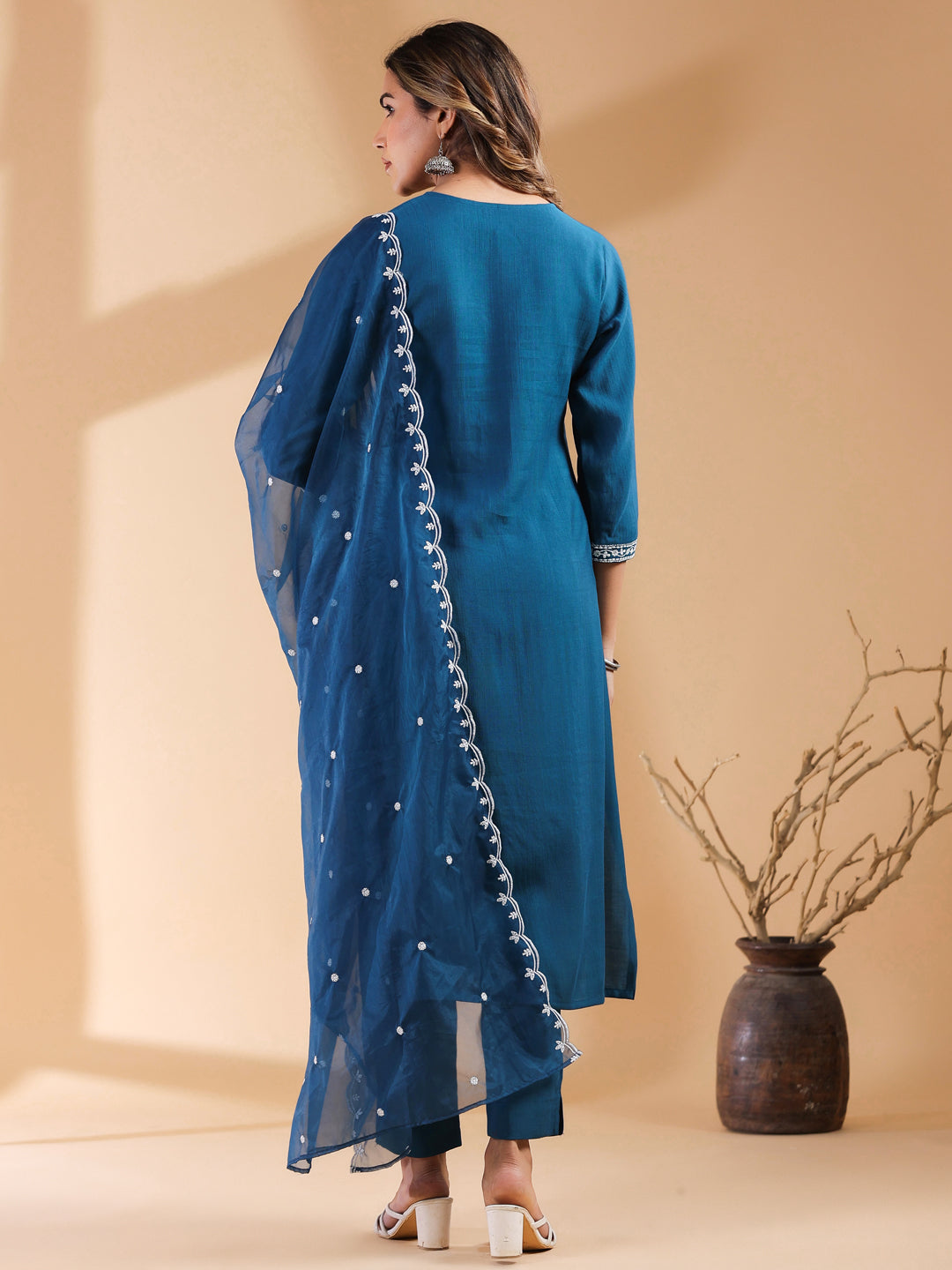 Teal Blue Silk Blend Embroidered Straight Kurta Set - qivii