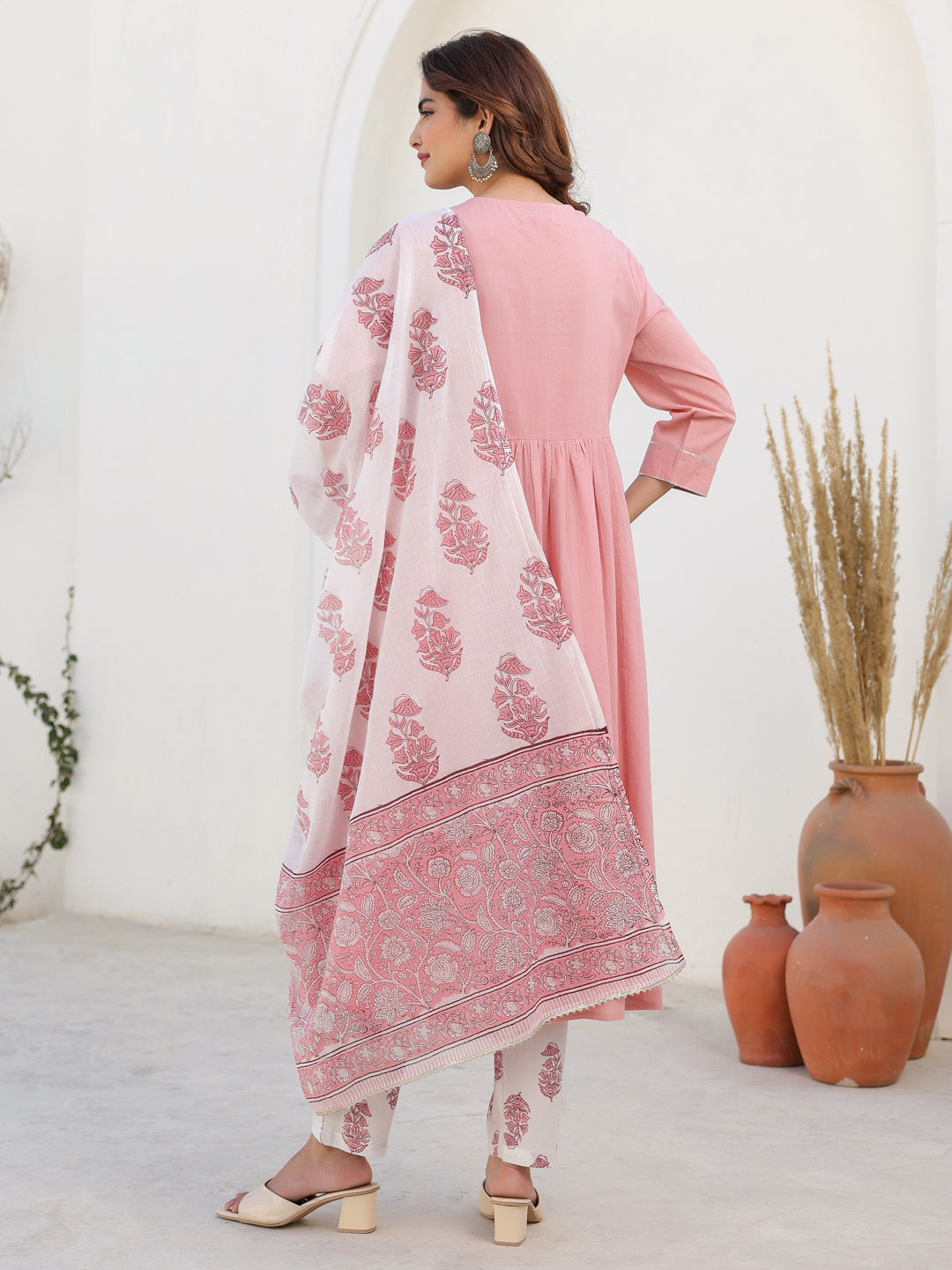 Light Pink Pure Cotton Floral Printed A-line Kurta Set - qivii
