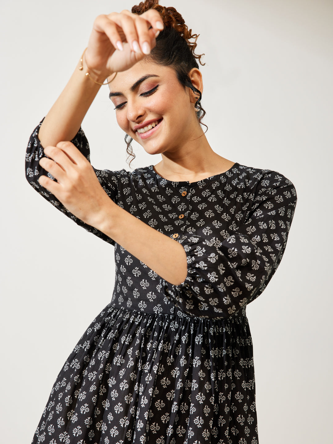 Janasya Women's Black Pure Cotton Floral Printed A-line Dress