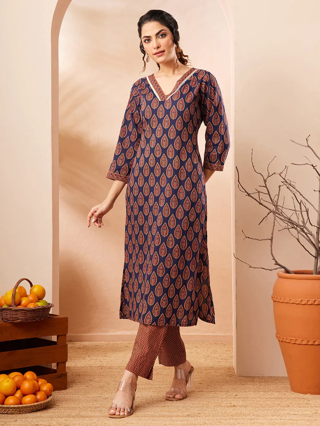 Janasya Women's Navy Blue Pure Cotton Printed Straight Kurta Pant Set