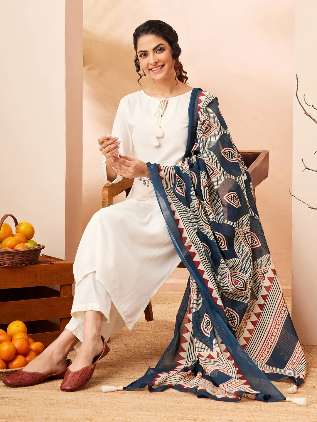Janasya Women's Off White Rayon Solid Straight Kurta Set