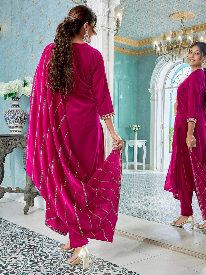 Pink Velvet Zari Embroidered Straight Kurta Set  - By Janasya